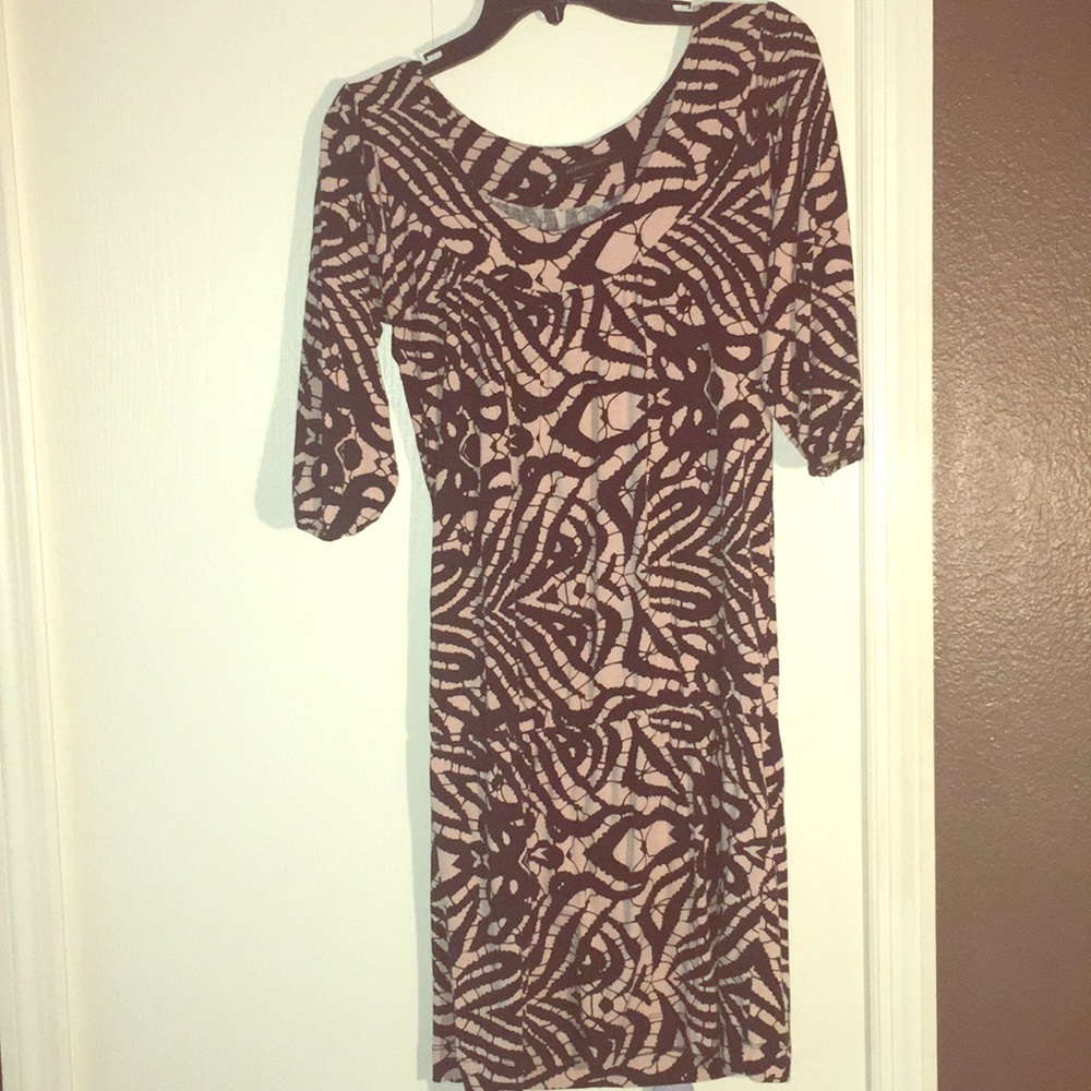 Bcbg fun midi dress! Great for any occasion!